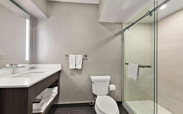 Best Western Parkway Hotel Toronto North