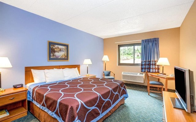Super 8 by Wyndham Mahwah