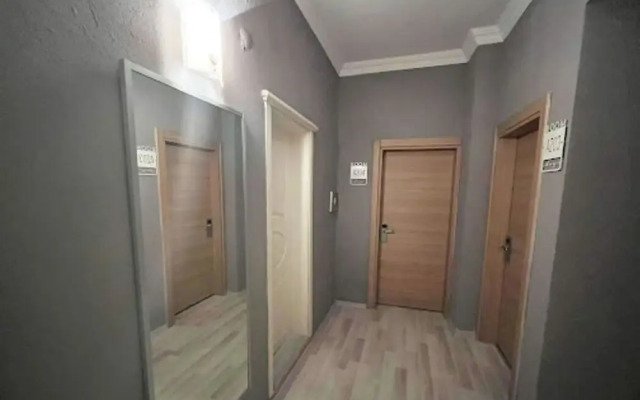 Karadeni̇z Otel
