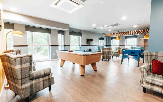 Caledon Court