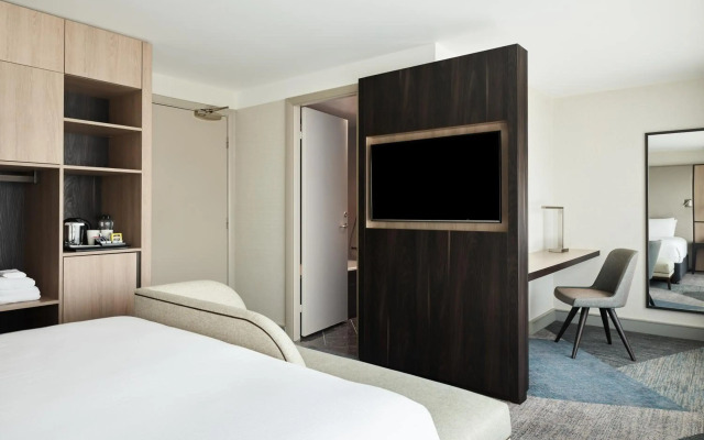 Hyatt Place London Heathrow Airport