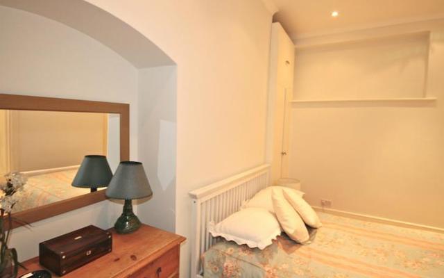 FG Property - Chelsea, Chelsea Embankment, Flat 9