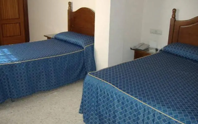 Hostal Niza I II
