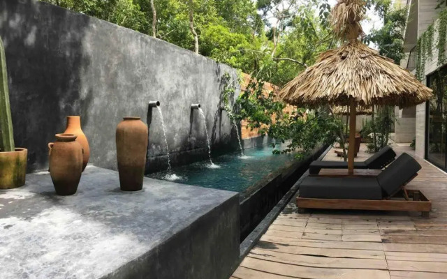 TOTALLY PRIVATE POOL AND TERRACE @ La Veleta D4