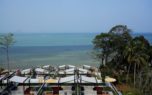 BYG Grand Sea View @ Siray Beach