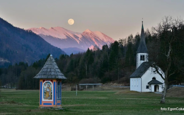 Mountain Charm