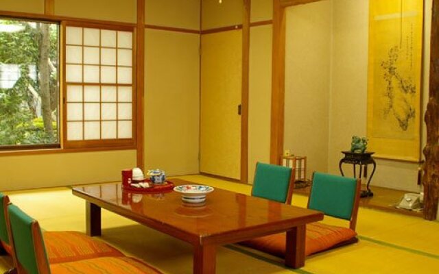 Toramaru Ryokan
