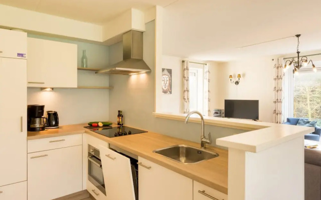 Detached Villa With Dishwasher Near the Sea