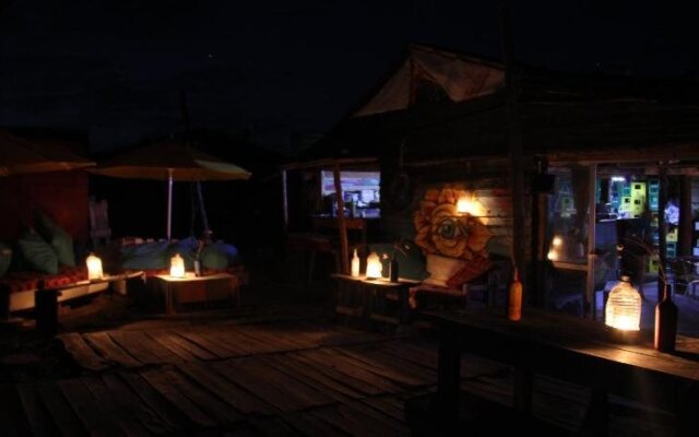 Lobo Hostel Bar