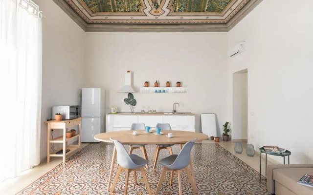 Casa Darsena With Sea View Balcony by Wonderful Italy