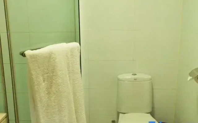 Airport Hotel