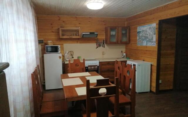 Гостевой Двор на Янтарной