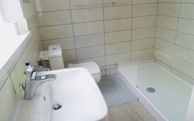 Willows - Cardiff Guest House