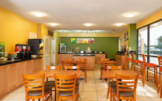 Quality Inn at Arlington Highlands