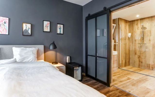 Modern Holiday Home in Grubbenvorst Near River Maas