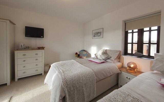 Stunning 1-bed Apartment in Conwy Pen Cefn Farm