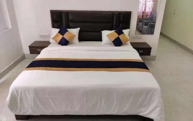 Bhawana Hotel