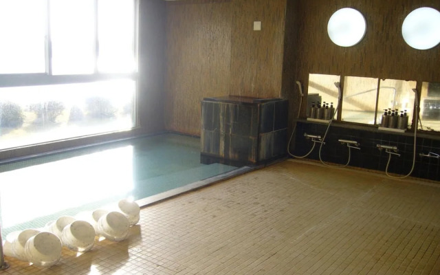 Sado Ryotsu Shiizaki Onsen