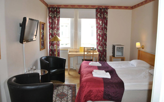 Solsta Hotell