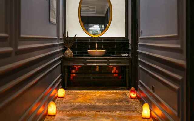 The Exquisite HaLong Hotel