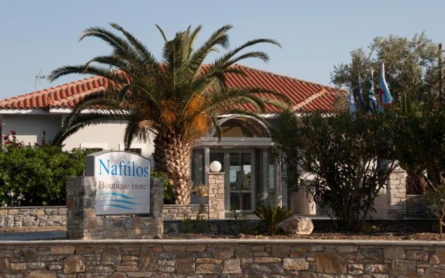 Naftilos