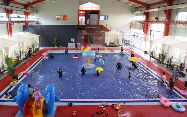 Geochang Surfing Park