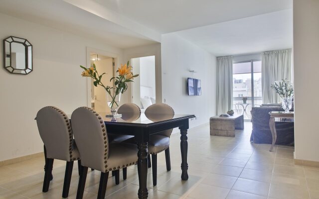 Splendom Suites Pau Clarís