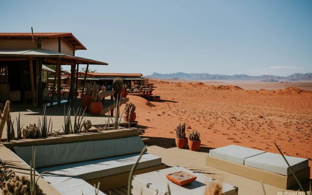 Dune Camp