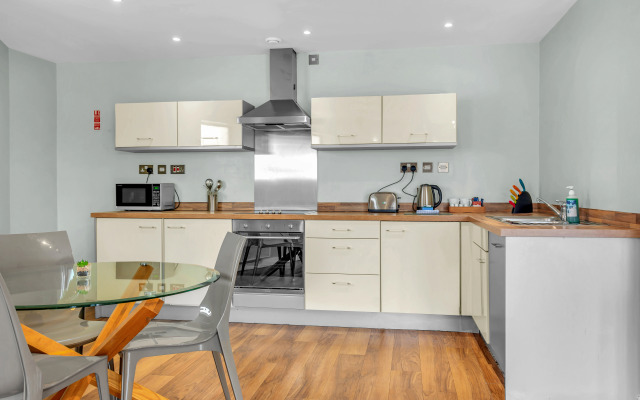 Roomzzz Leeds Headingley