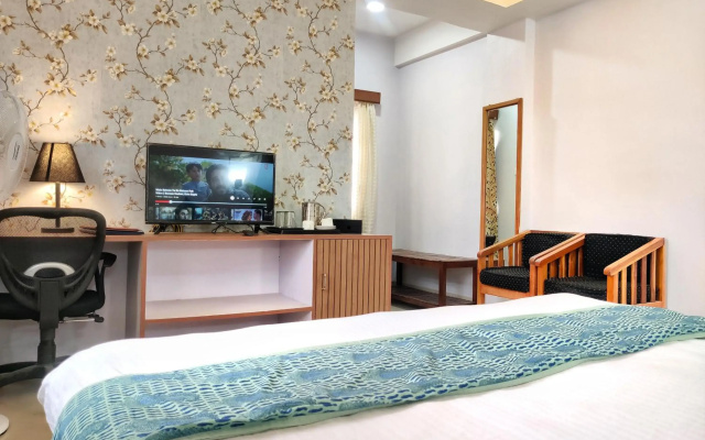 Capital O 2402 Hotel HighWinds