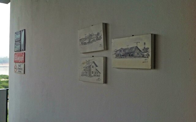 Tonkong Guesthouse & Restaurant