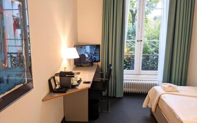 Aussen Alster Hotel