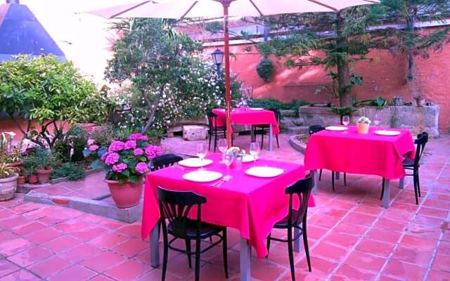 Archs Hotel Rural