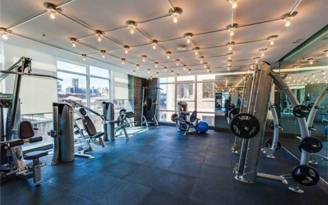 Executive 3Br in Entertainment District