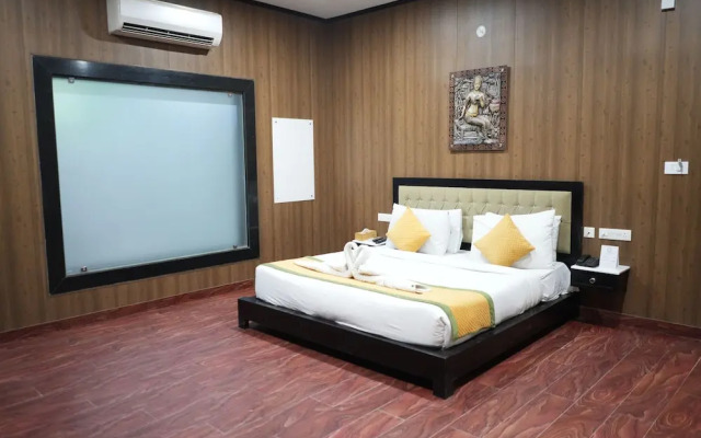 Foxoso Fiori Hotel