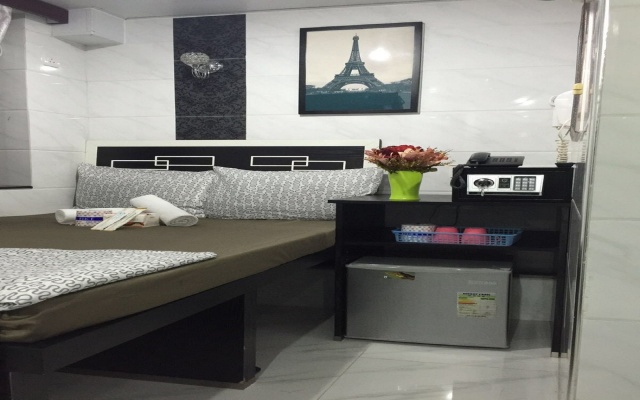 Skystar Hostel – Guest Rooms – Kowloon