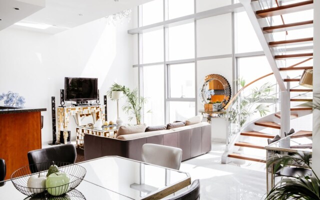 Fantastay Central Park Towers DIFC