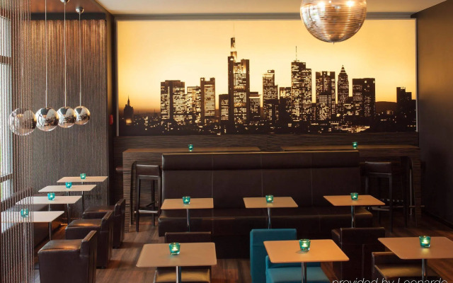 Motel One Frankfurt East Side