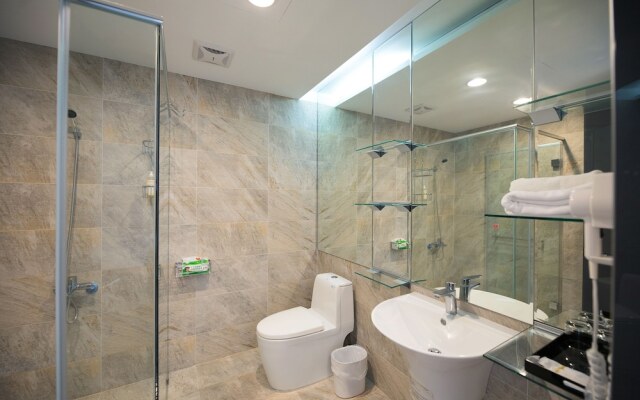 342 Evergreen Hall