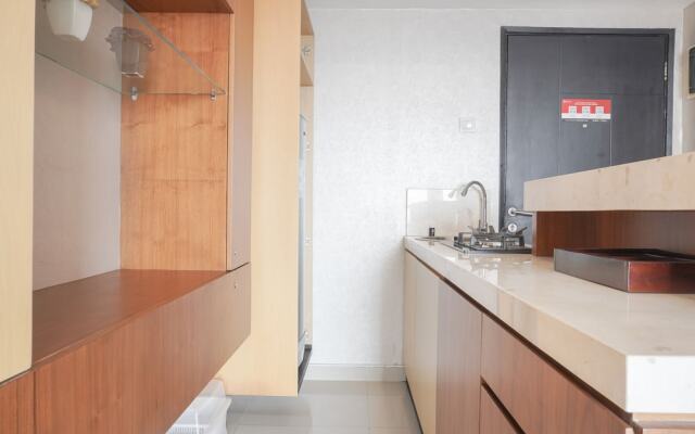 Nice And Comfort 1Br At The Wave Kuningan Apartment