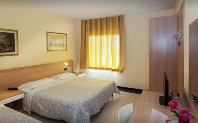 Hotel Ayri
