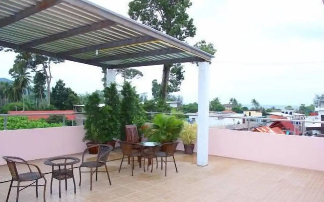 Sairee Center Guesthouse