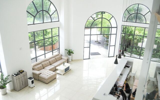 Saigon Garden Hill Apartment & Resort