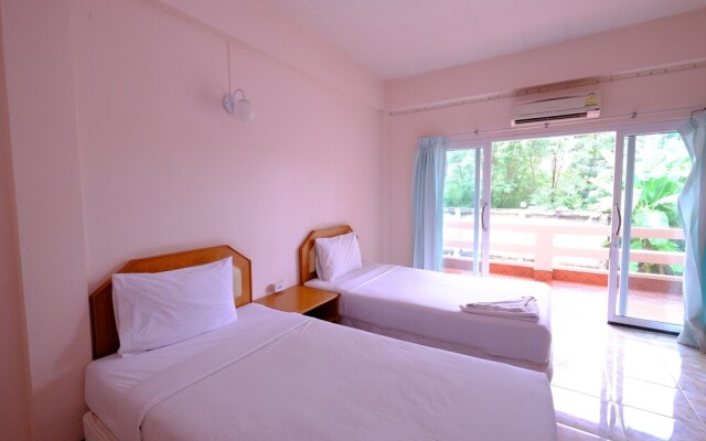 Chomdao Hotel & Resort