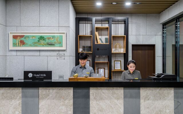 Hotel With Jeju