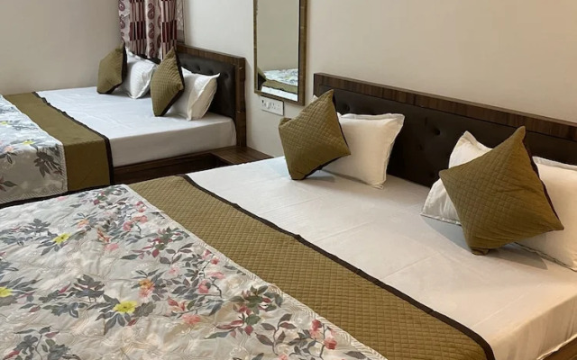 Hotel Banshi wala
