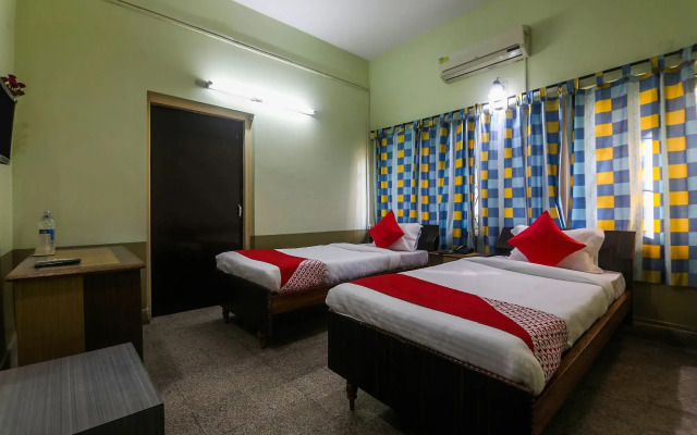OYO 16396 Riverview Guest House
