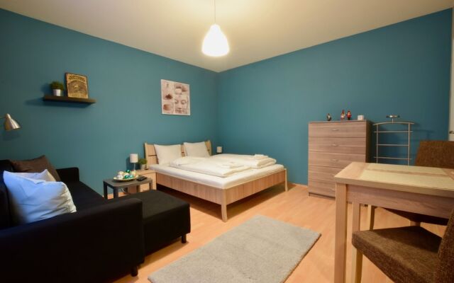Standard Apartment by Hi5 - Garay