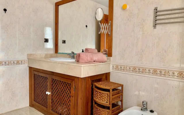 Bayside Casa Canto Ideal Retreat in Costa Teguise