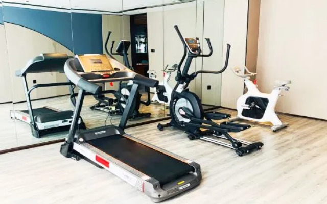 Century Hotel (Shuanglong Avenue Branch)